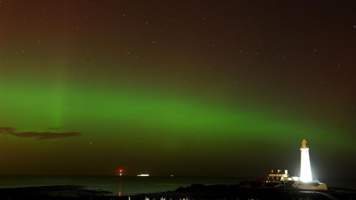 Reader pictures of Northern Lights across East Lancashire