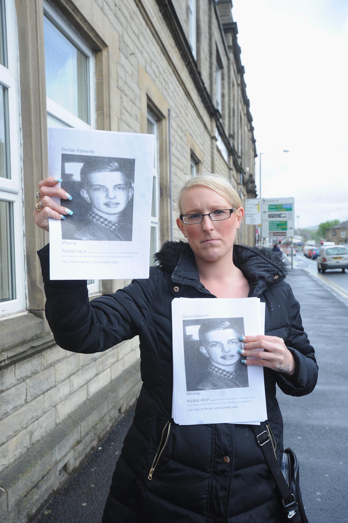 Public search party throughout Burnley for missing teenager Declan Edwards