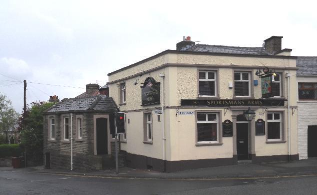 The Sportsmans was situated on Shear Brow, closing in 2009.