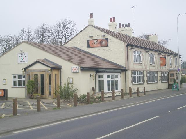 The Royal Oak was situated on Longsight Road.