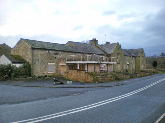 The De Tabley Arms was situated on Blackburn Road. This pub was built in the 19th century by the De Tabley family. Closed c.2007 