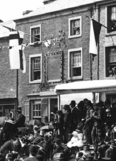 The Boars Head was situated on the Market Place. This pub existed from 1825 to c.1900.
