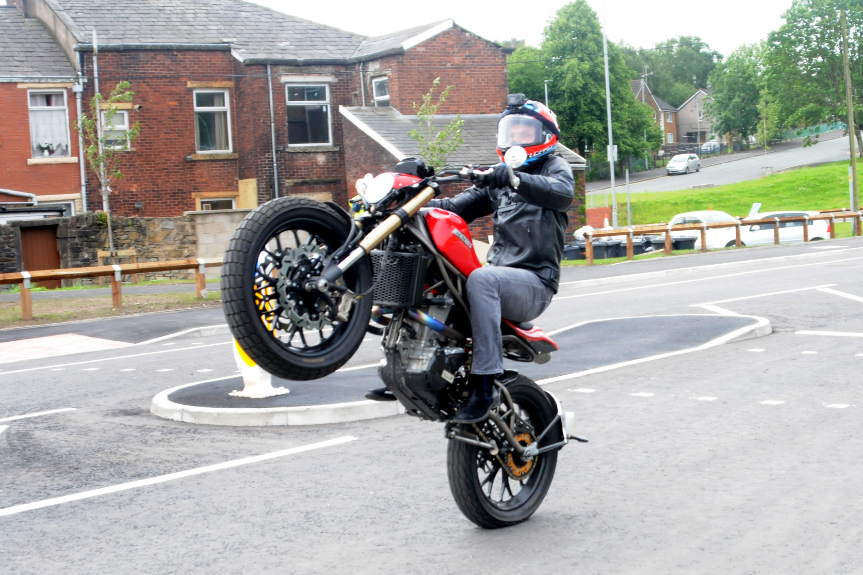 Carl Fogarty opens new road in Blackburn named after him