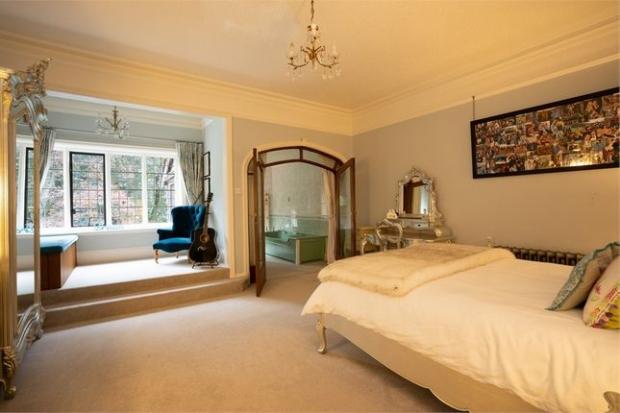 Lancashire Telegraph: A bedroom in the house (Photo: Zoopla, Express Estate Agency)