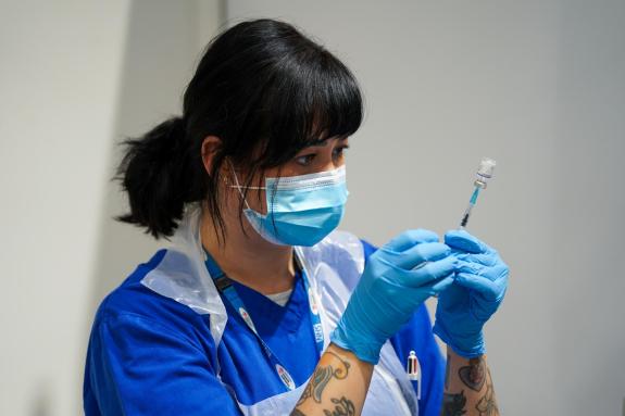 Lancashire Telegraph: Covid cases overall in the UK have been continuing to fall for the last month (PA) Lancashire Telegraph: Covid cases overall in the UK have been continuing to fall for the last month (PA)