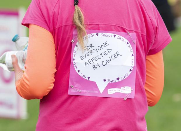 Lancashire Telegraph: Race for Life back sign