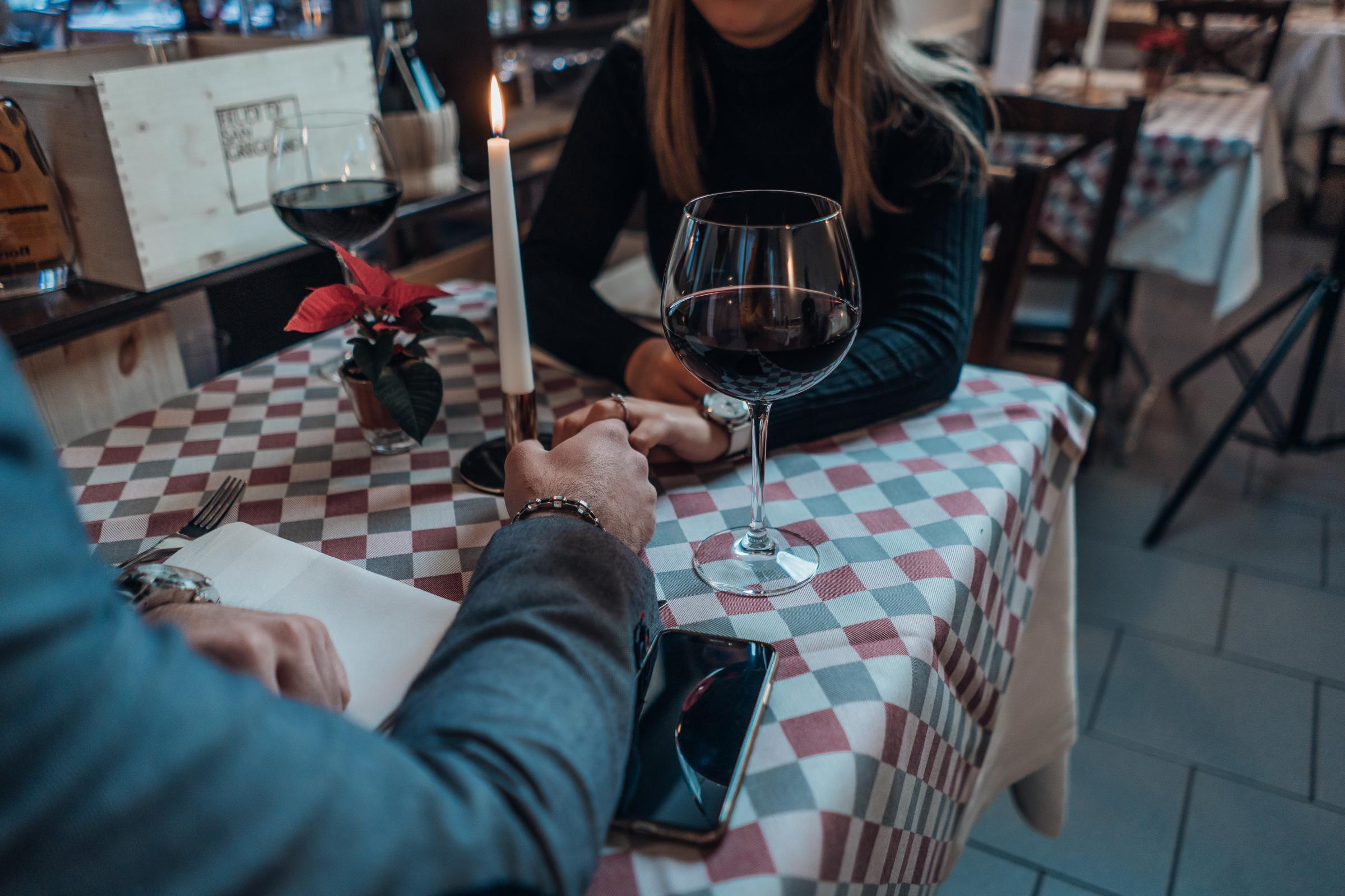 Blackburn singletons needed for new UKTV dating show - Vimarsana News