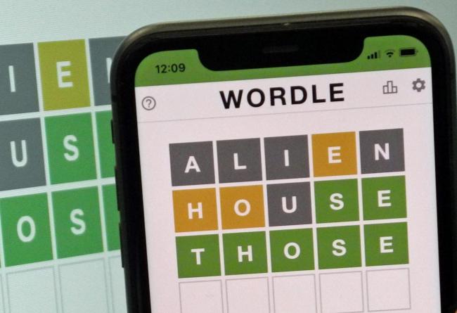 Wordle hack allows users to play two games in one day - Vimarsana News