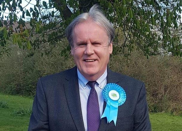 Lancashire Telegraph: Cllr Alan Hosker's Conservatives lost one seat to the Greens