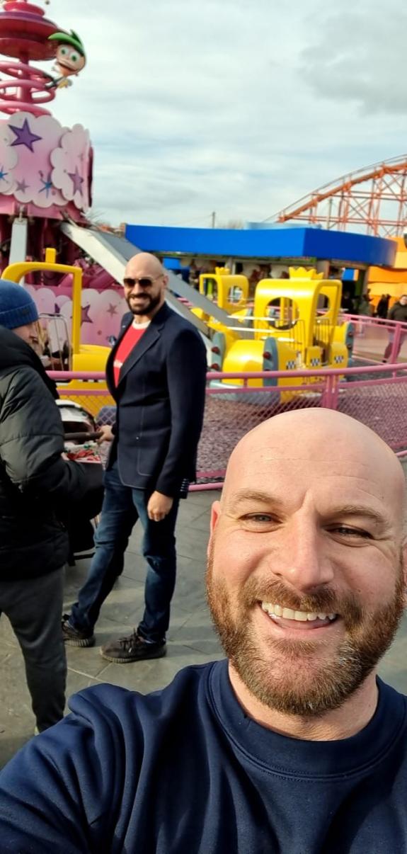 Lancashire Telegraph: Tyson Fury found his 'lookalike' at Blackpool Pleasure Beach. (Photo: Ecky Steedman) Lancashire Telegraph: Tyson Fury found his 'lookalike' at Blackpool Pleasure Beach. (Photo: Ecky Steedman)