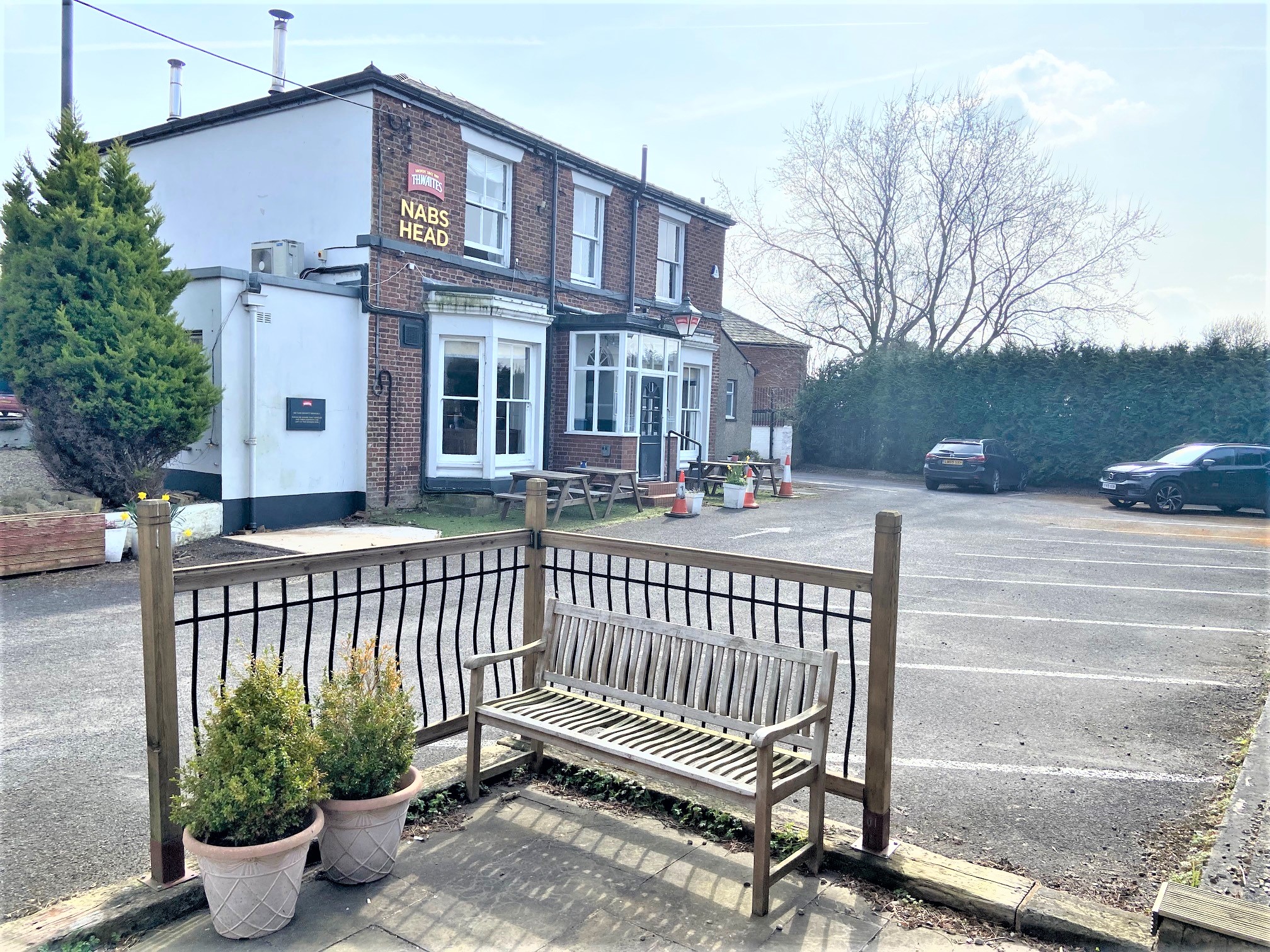 The Nabs Head Hotel, Samlesbury, up for sale at £450.000 - Vimarsana News