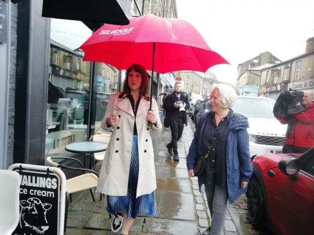 Lancashire Telegraph: Rachel Reeves with Cllr Alyson Barnes in Rawtenstall