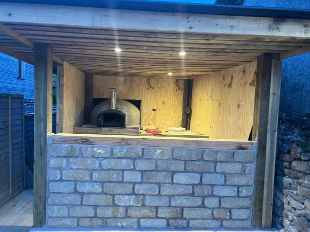 Lancashire Telegraph: Woodfired pizza oven at 3 Millstones Inn