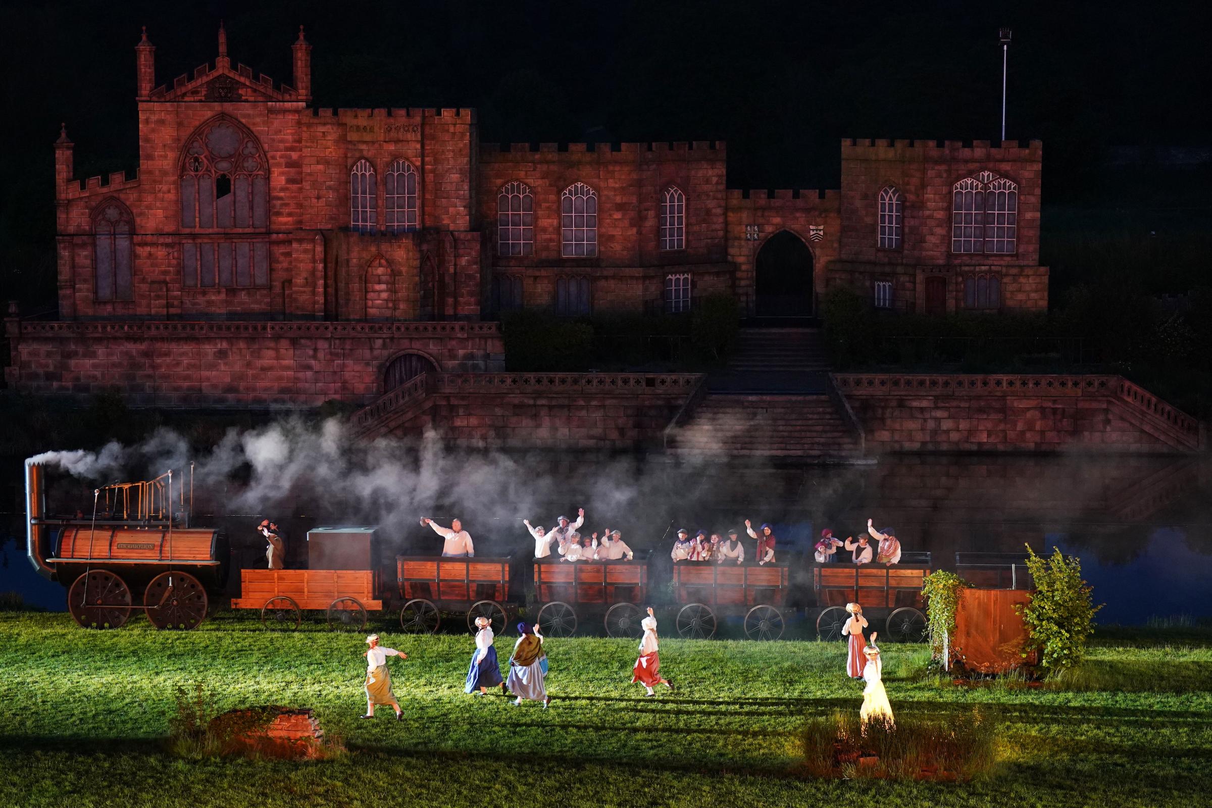 Historic Kynren show 'a fitting tribute to Queen' | Lancashire Telegraph - Vimarsana News
