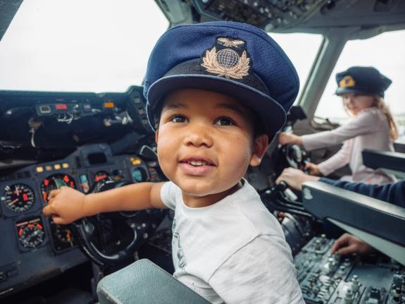 Lancashire Telegraph: Children taking part in the Flight Academy experience (Manchester Airport Runway Visitor Park) Lancashire Telegraph: Children taking part in the Flight Academy experience (Manchester Airport Runway Visitor Park)