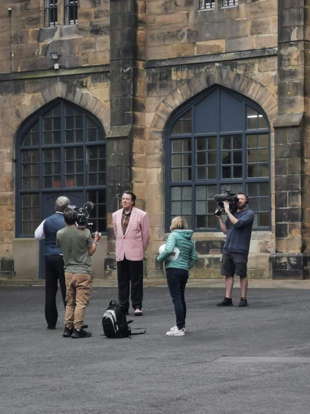 Lancashire Telegraph: Jonathan Ross spotted filming a TV show outside Lancaster Castle (Photo: Heather Charnley)