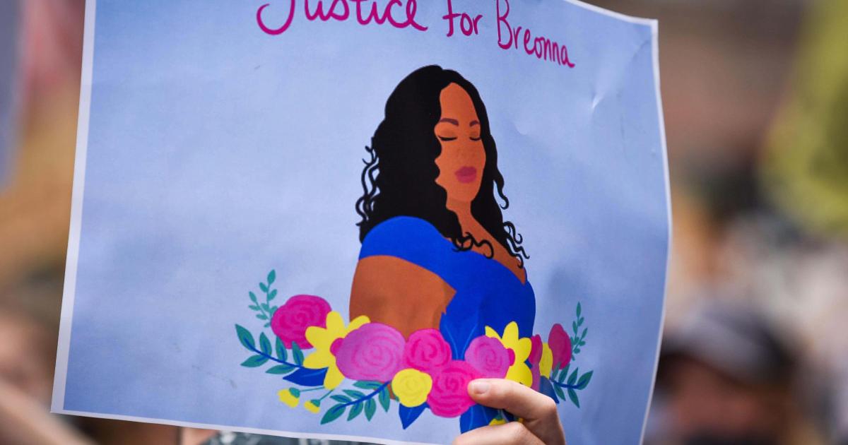 Four Louisville police charged over raid where Breonna Taylor was killed - Vimarsana News