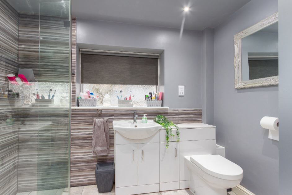 This modern four bedroom Briercliffe home has everything a family could want - Vimarsana News
