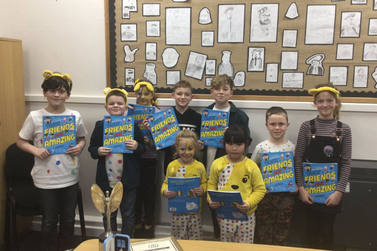 Hughie and Freddie inspire children at Colne primary school
