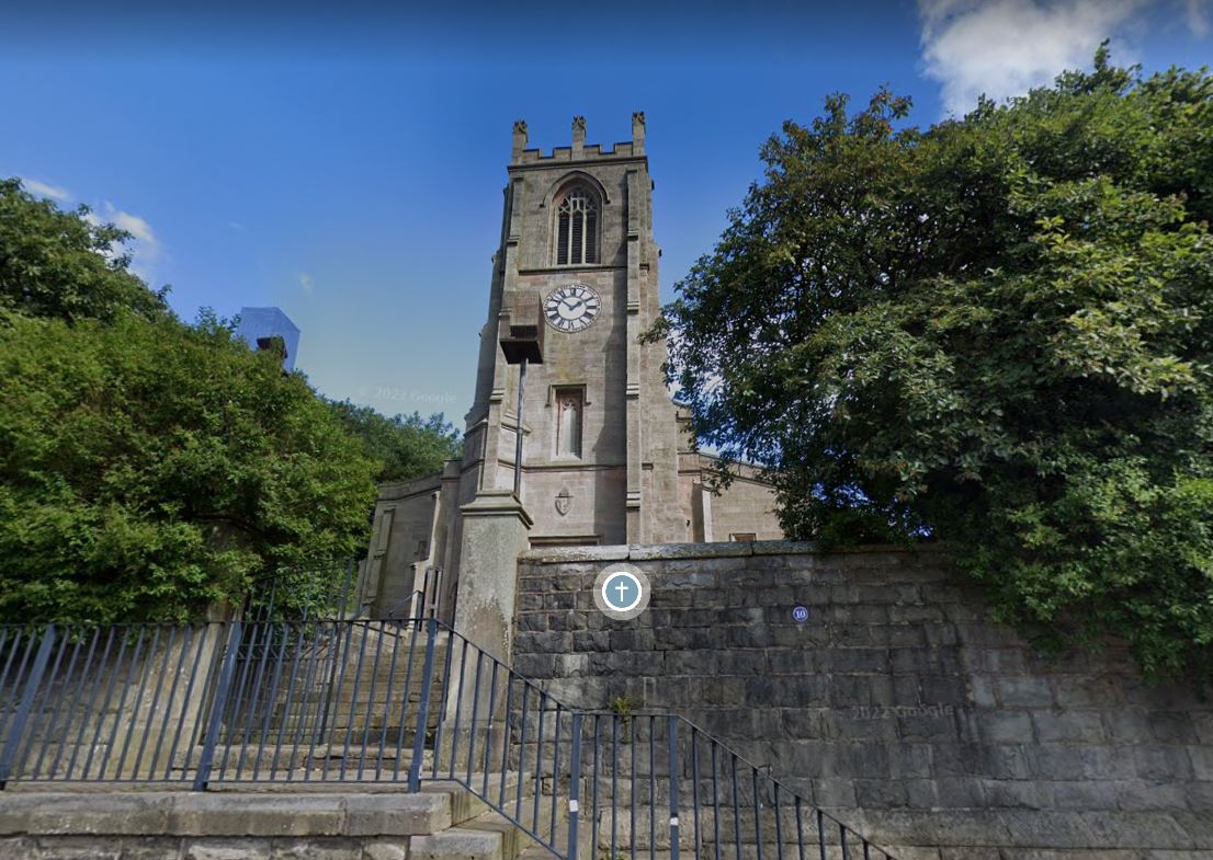 Darwen volunteers to host Christmas coffee morning for Cancer Research
