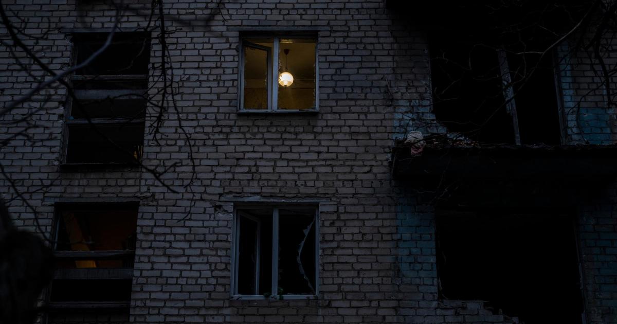 Russian shelling cuts off power again in liberated city of Kherson - Vimarsana News