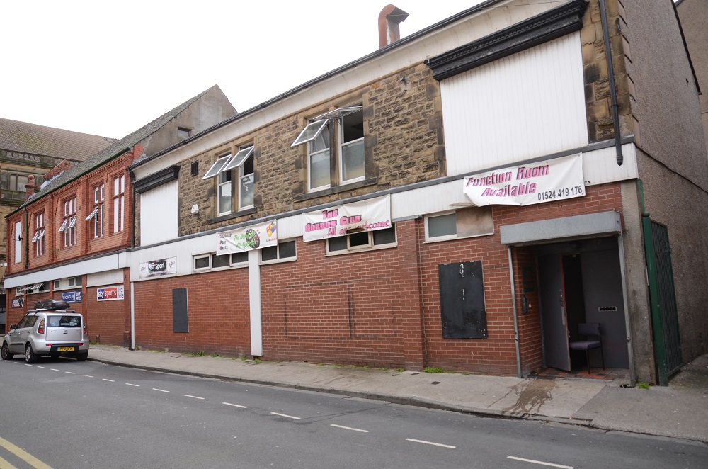 Mum jailed after fire kills two in working men's club - Vimarsana News
