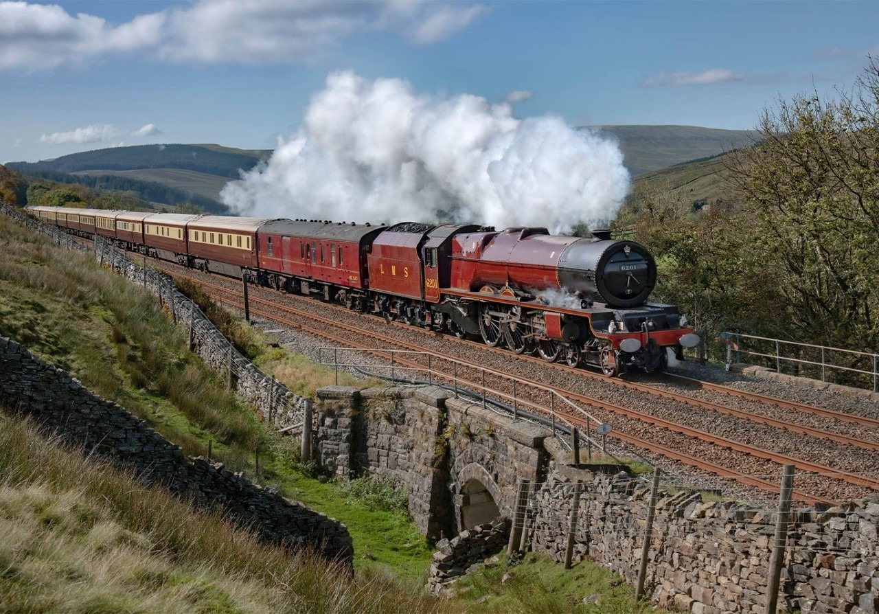 New study to explore sending trains along Settle-Carlisle line - Vimarsana News