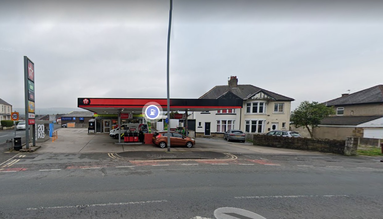 Padiham Service Station 24-hour booze bid alarms neighbours - Vimarsana News