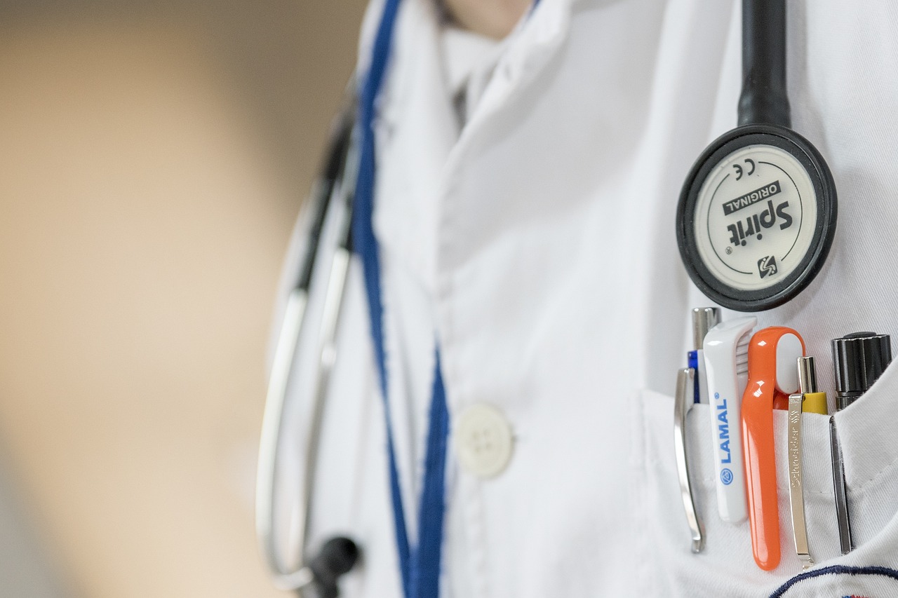 More North West medical school places being created by NHS - Vimarsana News