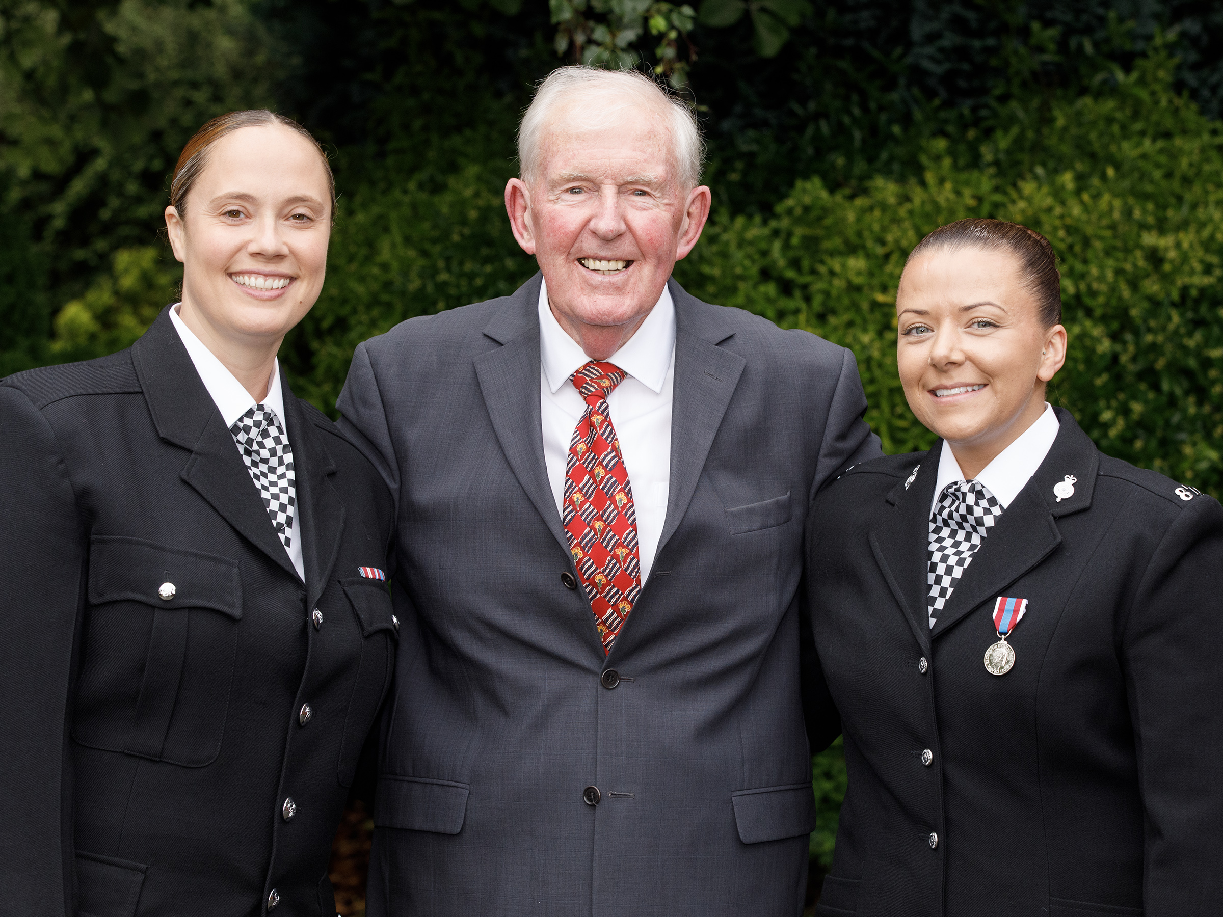 Blackburn police officer awarded after saving man's life in Ramsbottom - Vimarsana News