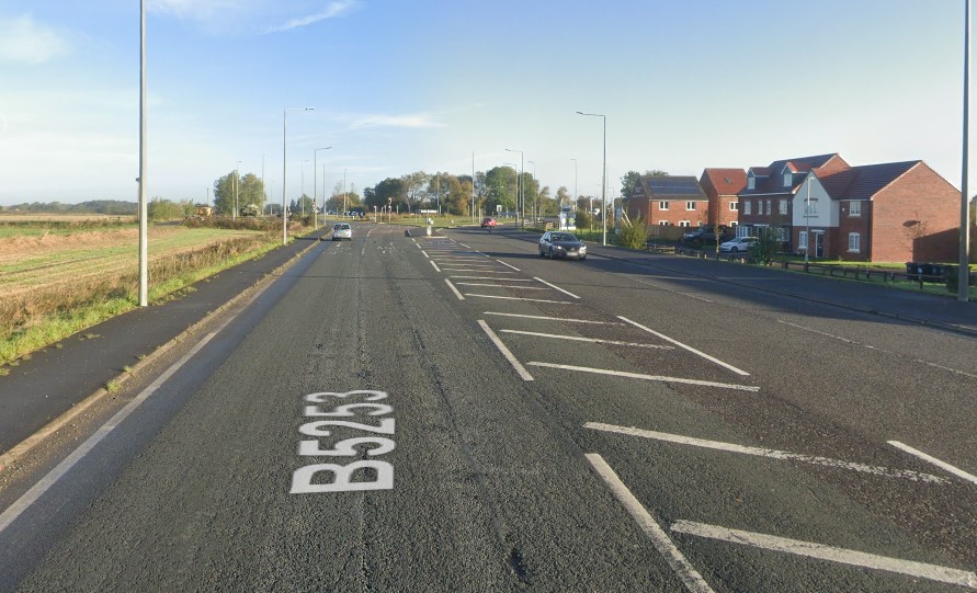 Flensburg Way between Preston and Leyland closed after crash - Vimarsana News