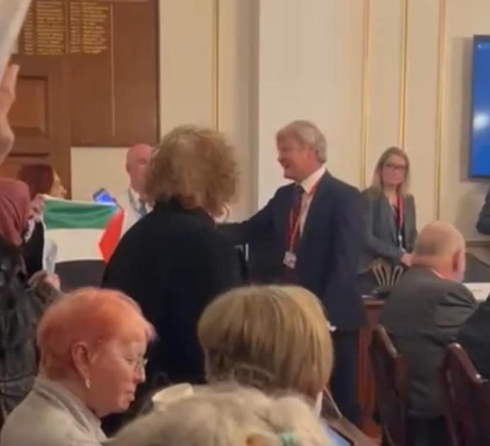 Palestine protester 'assaulted' at Chorley Council meeting 
