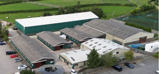Crow Wood Burnley: Riding centre office conversion approved - Vimarsana News