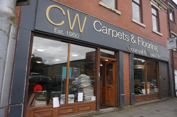 Lancashire Telegraph: The shop in Darwen Street is closing Lancashire Telegraph: The shop in Darwen Street is closing