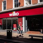 The store closures will result in 1,016 redundancies.