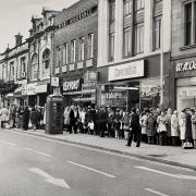 Bread queues on St James Street, Burnley, 1977