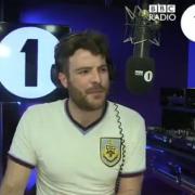 Radio 1 DJ, Jordan North, spotted enjoying pint of Guinness in Lancs pub as hospitality venues re-open