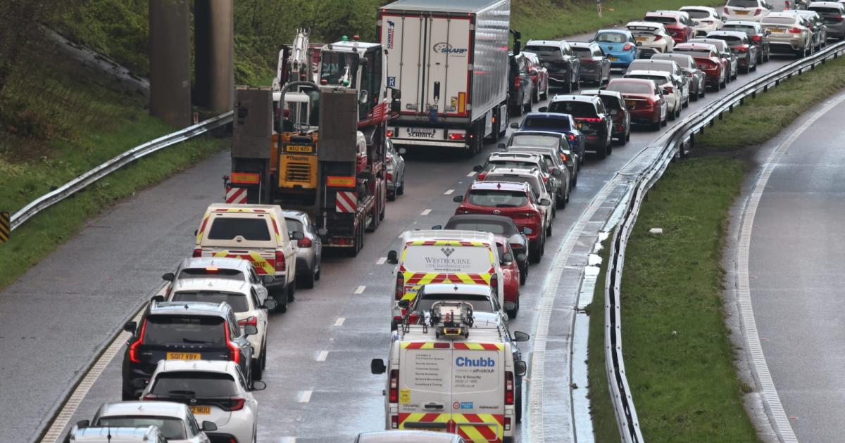 Live - | Autofahrer müssen mit Verzögerungen auf der M65 bei Blackburn ...