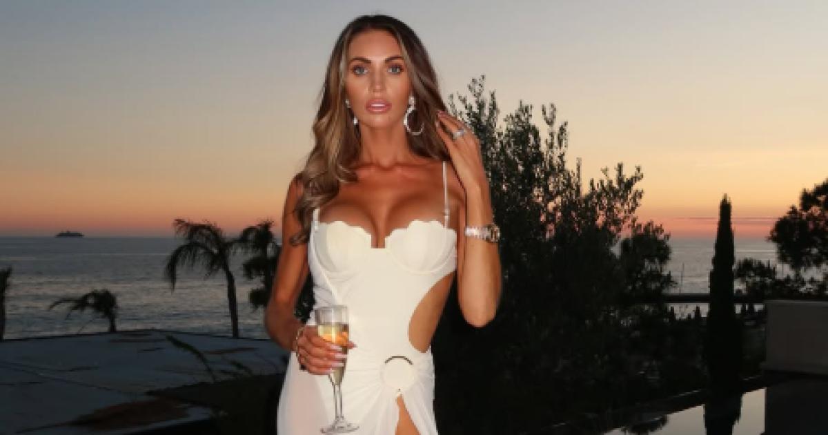 TOWIE star finds dream wedding at East Lancashire boutique that featured in TV show