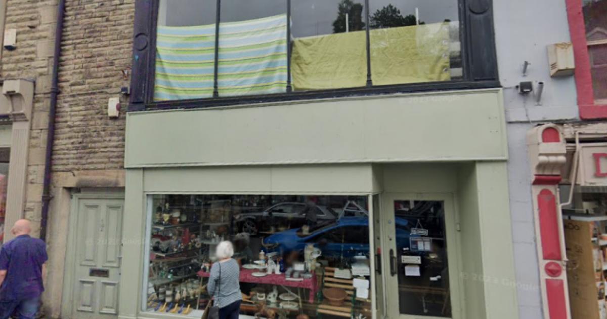 Vacant former charity shop in Ribble Valley street could have holiday let above it