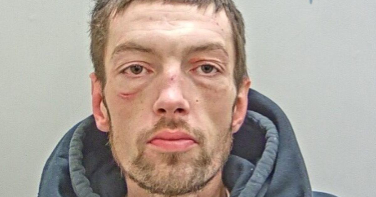 4 men and 2 women charged as police investigate shoplifting offences