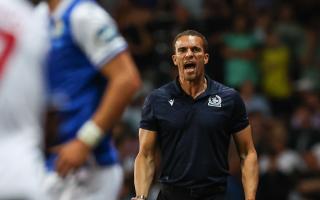 Ismael shouts instructions from the touchline