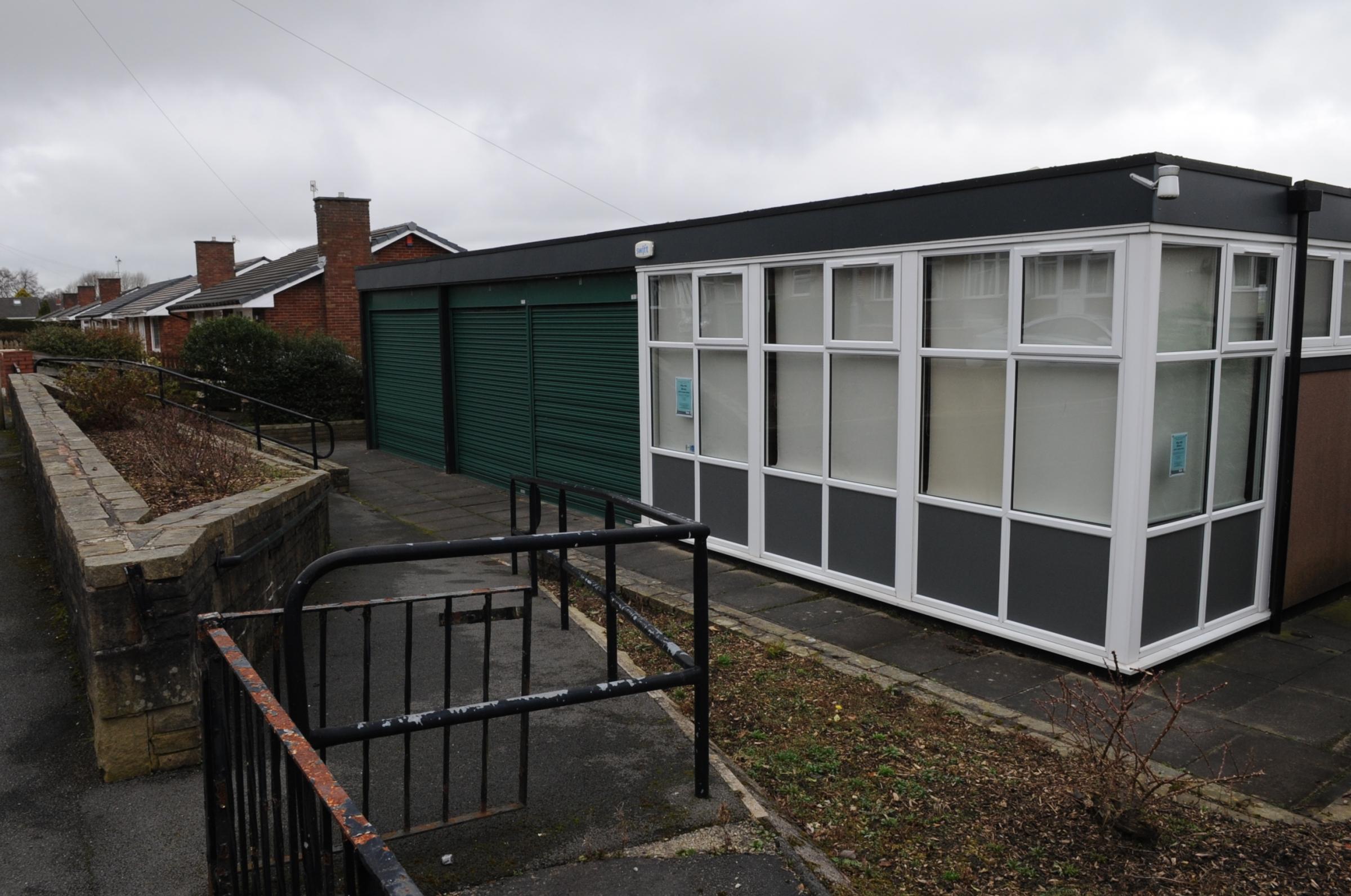 Burnley's Pike Hill library to reopen